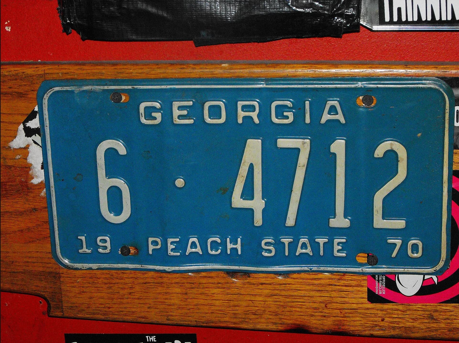 Featured Image of State Nicknames. Credit: The Eyes Of New York from New York, CC BY-SA 2.0 , via Wikimedia Commons